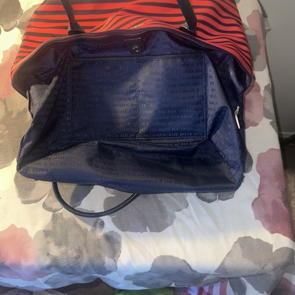 Kate Spade Catie Classic Red and Navy Striped Tote Bag LIKE NEW - Picture 8 of 12